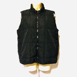 ⚡️4/$15 Casual Gear Black Quilted Vest with Zipper